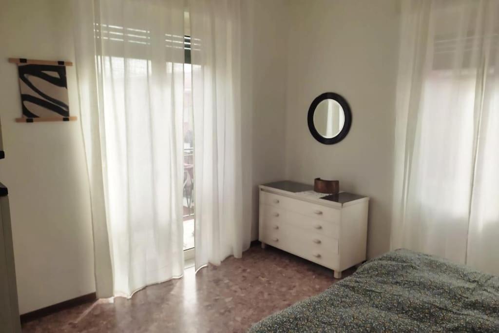Casa Di Pipo - Appartamento Davanti Al Mare Pescara Bagian luar foto