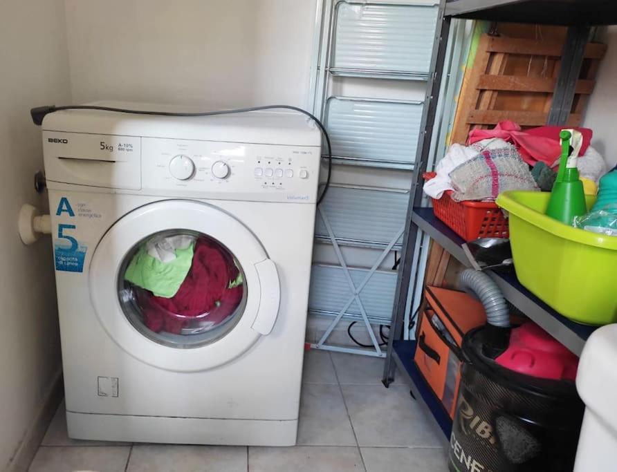 Casa Di Pipo - Appartamento Davanti Al Mare Pescara Bagian luar foto