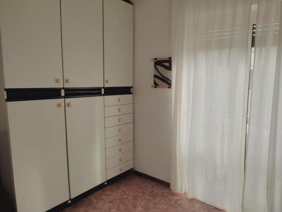 Casa Di Pipo - Appartamento Davanti Al Mare Pescara Bagian luar foto