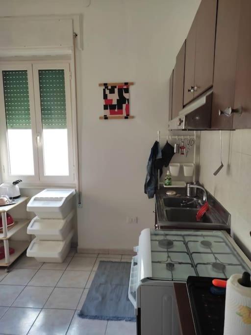 Casa Di Pipo - Appartamento Davanti Al Mare Pescara Bagian luar foto