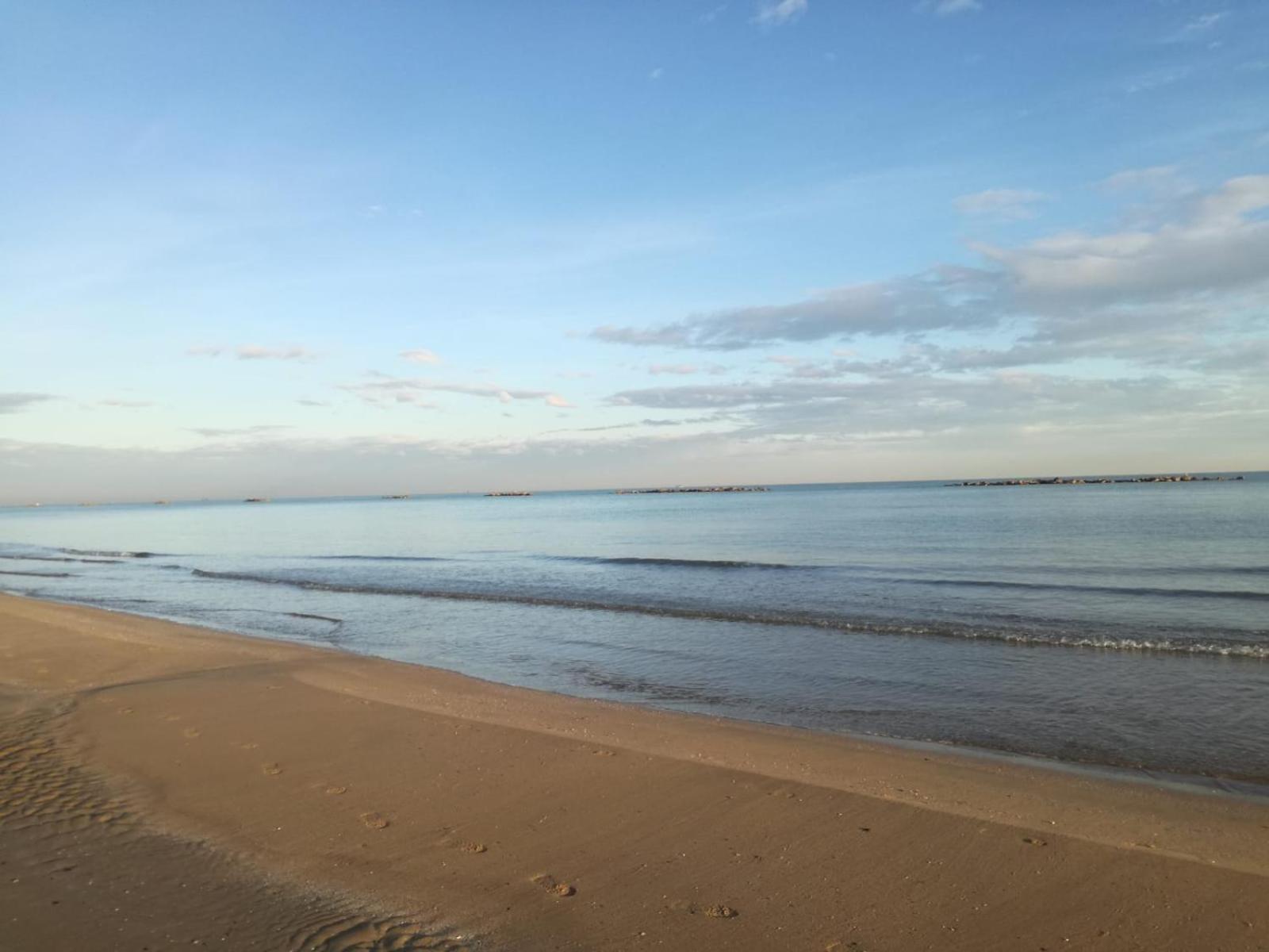 Casa Di Pipo - Appartamento Davanti Al Mare Pescara Bagian luar foto